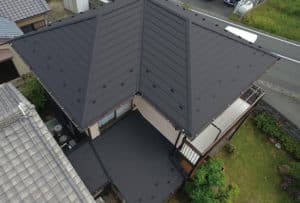 屋根カバー工法（ガルテクト）