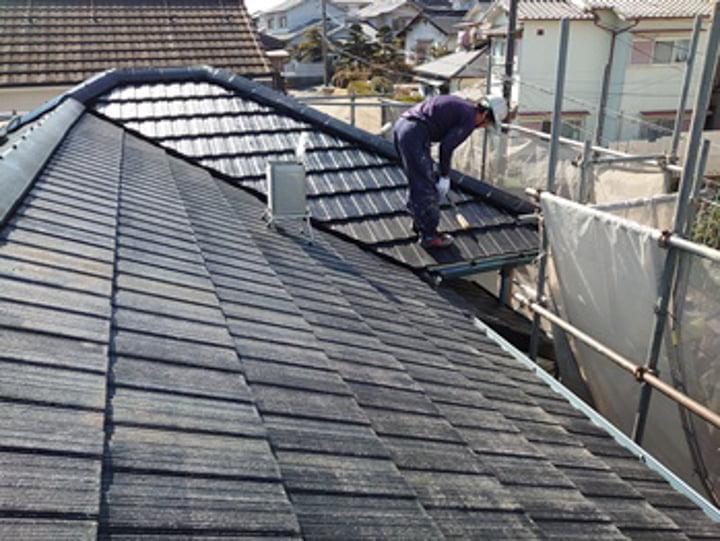 シーラー塗布1回目です。