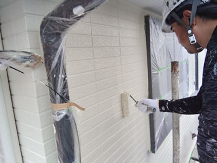 リファインSi塗布3回目です。<br />
重ね塗りすることで塗料の効果を最大限発揮できます。